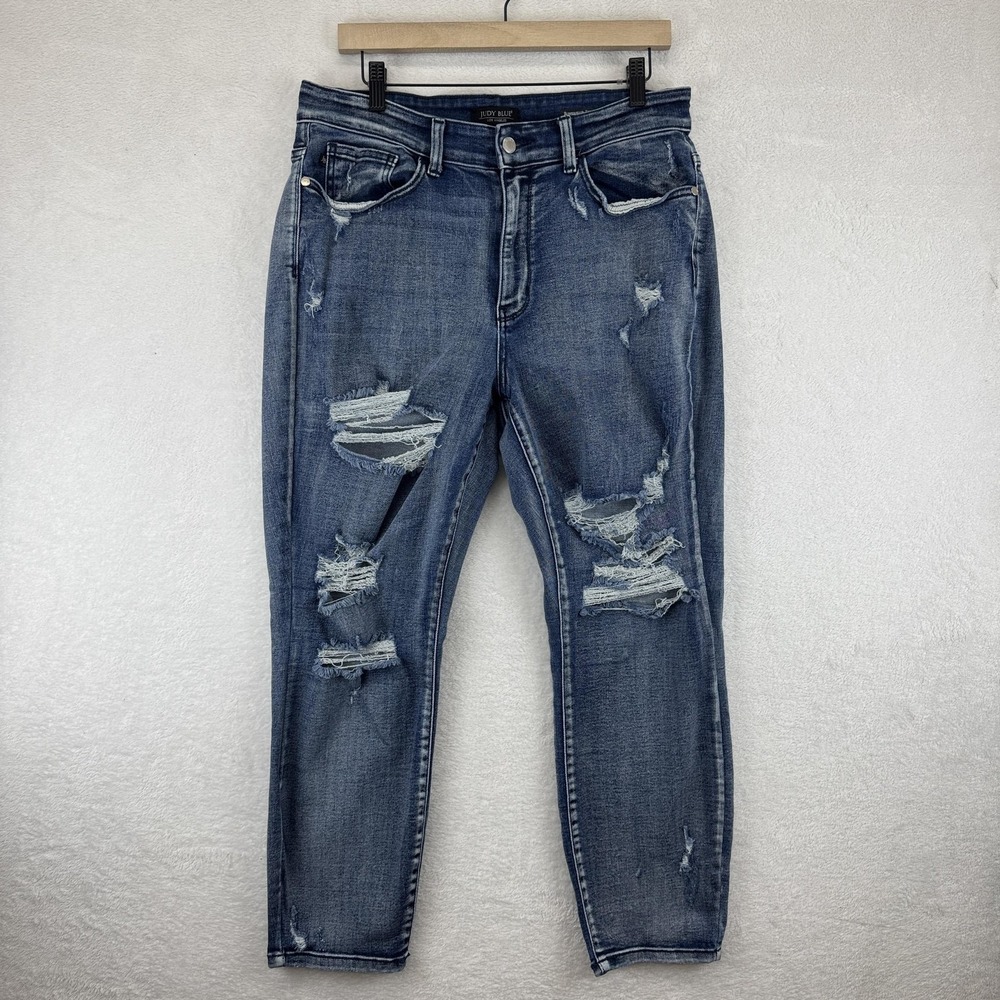 Judy Blue Jeans Womens 14W Blue Distressed Boyfriend Fit Plus Size Stretch Denim